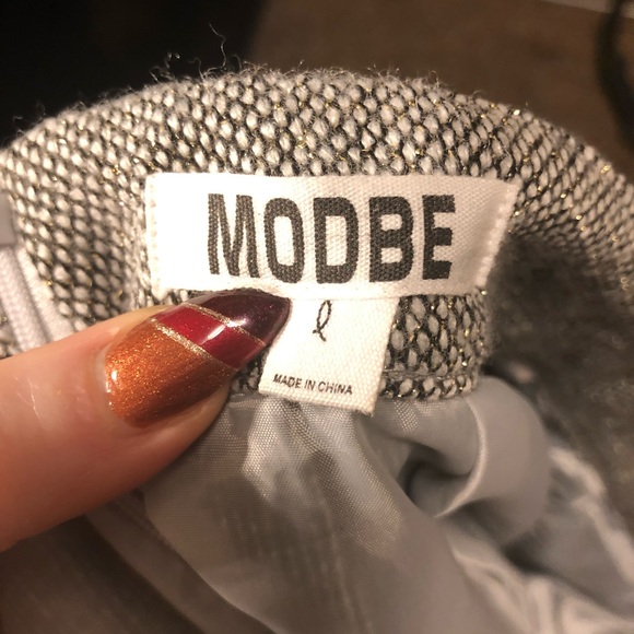 A line skirt sz L by Modbe - Picture 2 of 5